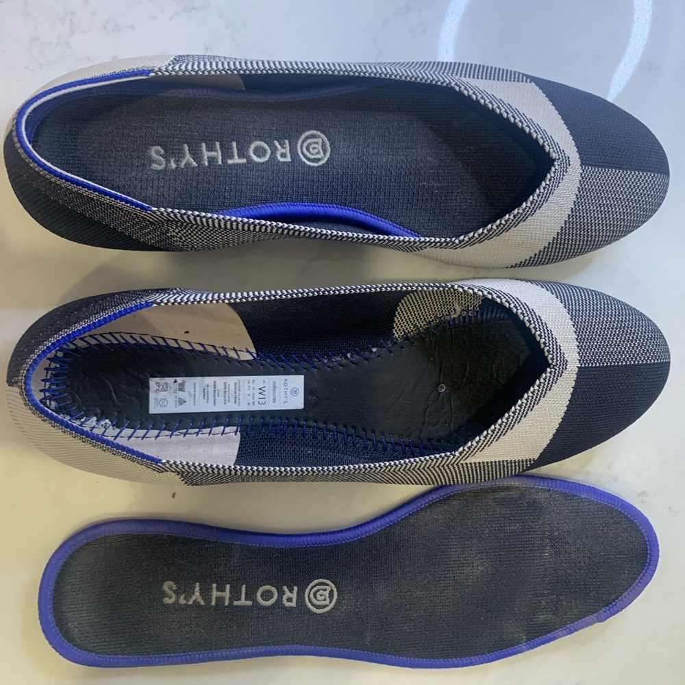 Rothy’s The Flat, black and ivory print no longer available. EUC. Size 13.